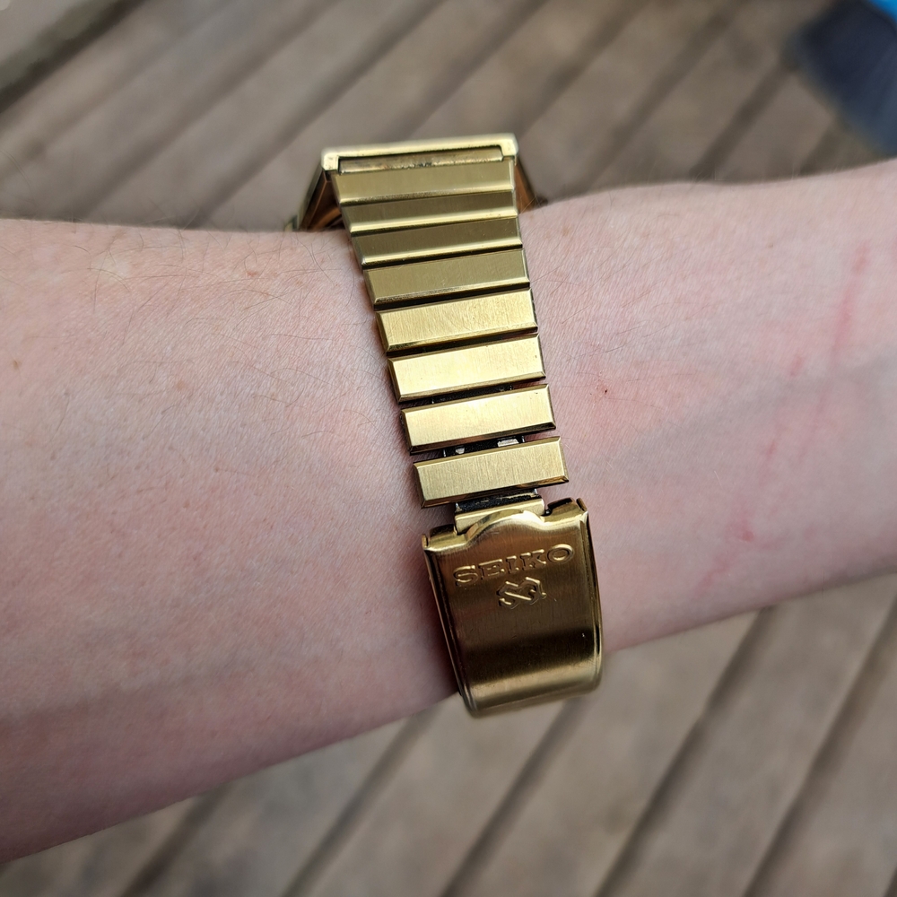 Vintage 1980's Seiko SQ 100 watch, with model reference 8123-5039. - Picture 3 of 7